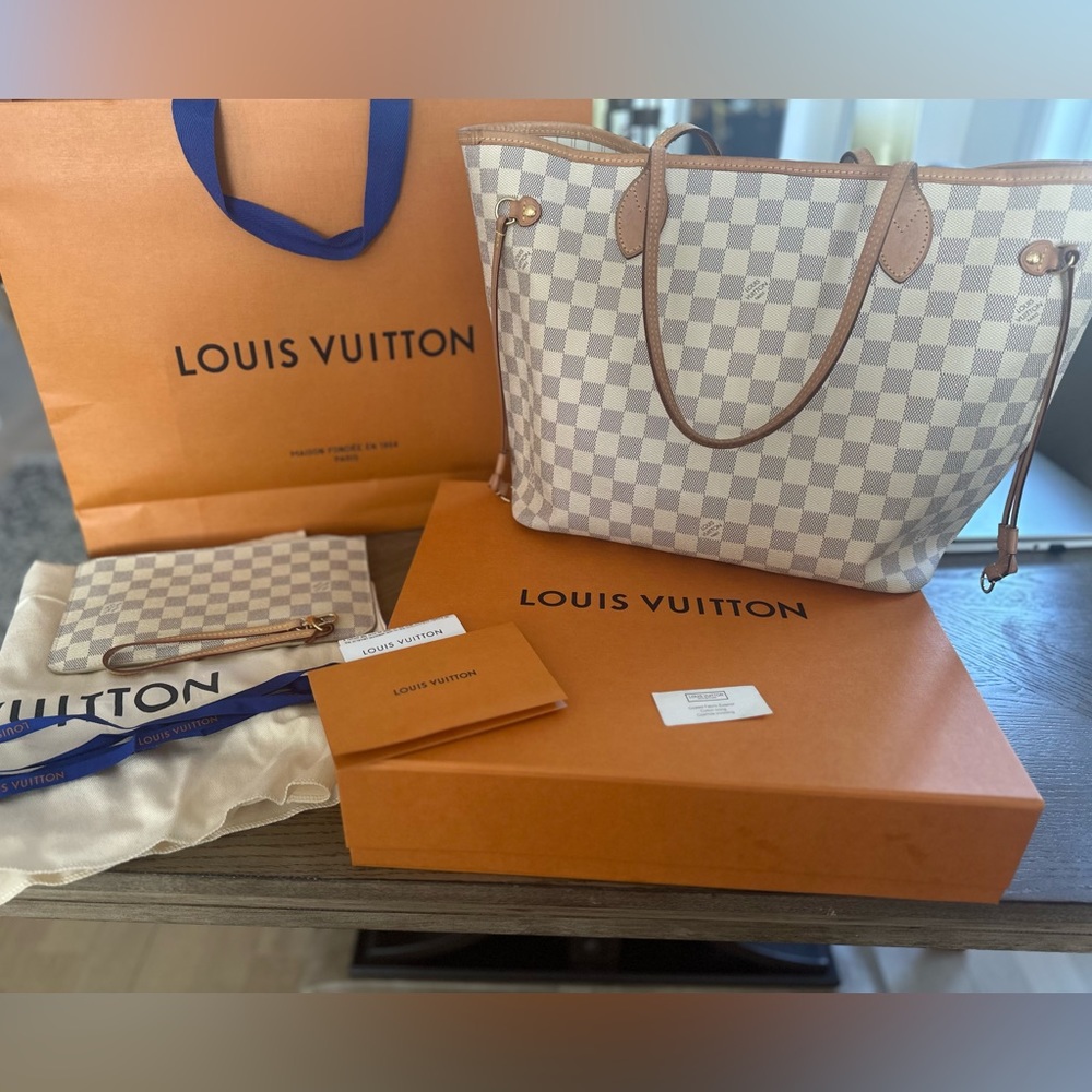 Louis Vuitton Neverfull MM
